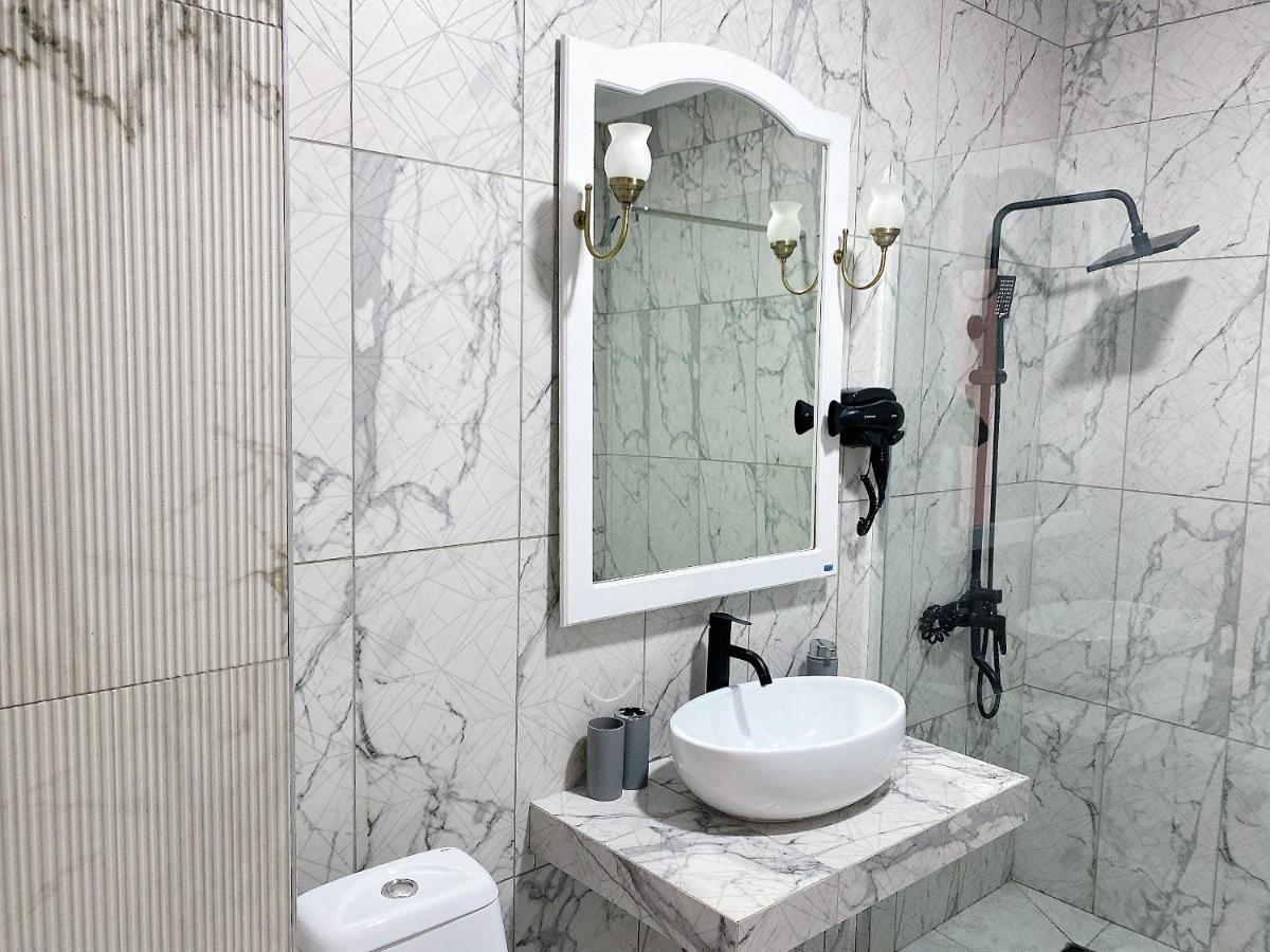 Gloriya Hotel Lidzava Екстер'єр фото