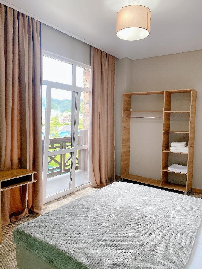 Gloriya Hotel Lidzava Екстер'єр фото