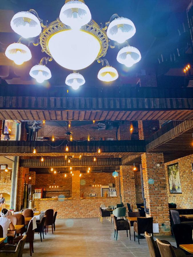 Gloriya Hotel Lidzava Екстер'єр фото